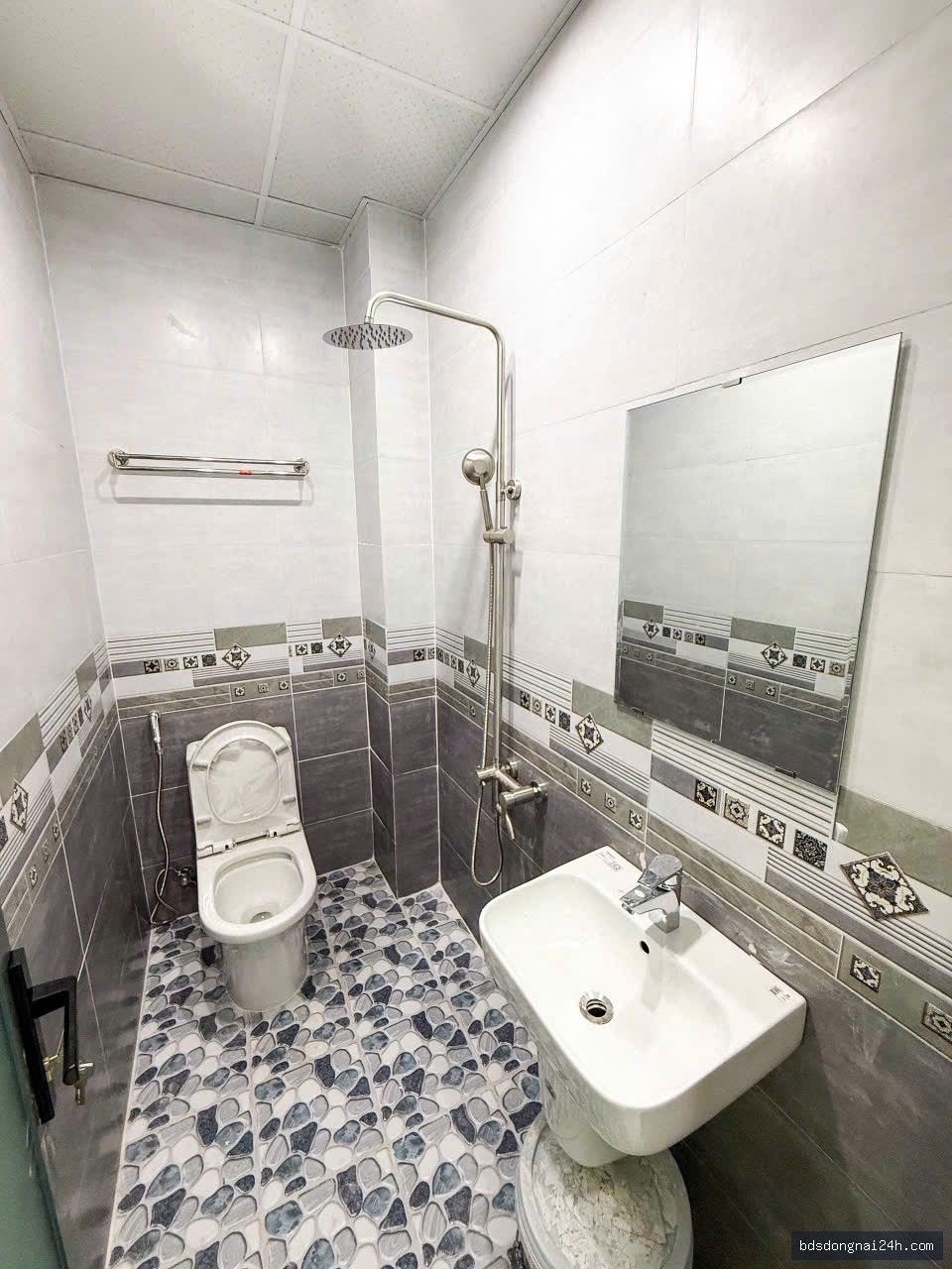 Bán nhà 1 trệt 1 lầu sân ô tô tại Tân Phong, Biên Hòa (100m²) - Hình ảnh 6