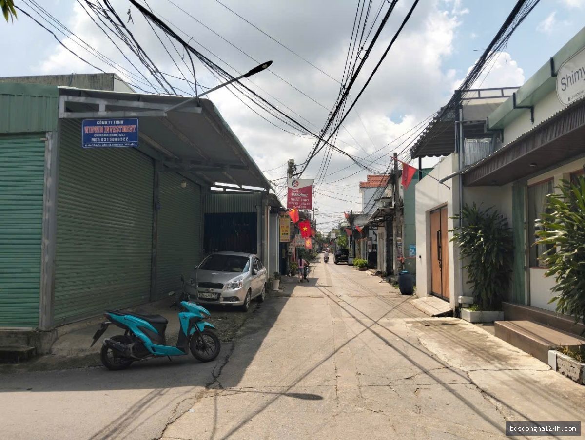 Bán kho xưởng tại Nhơn Trạch (200m²)