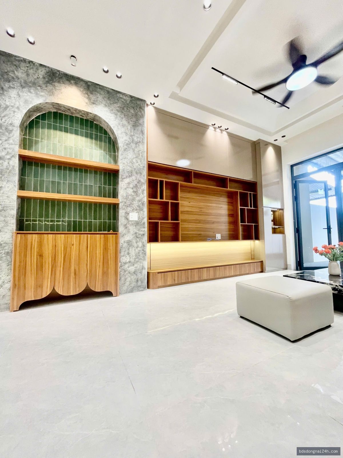 Bán nhà 1 trệt 1 lầu, sân ô tô tại Hố Nai, Biên Hòa (100m²) - Hình ảnh 4