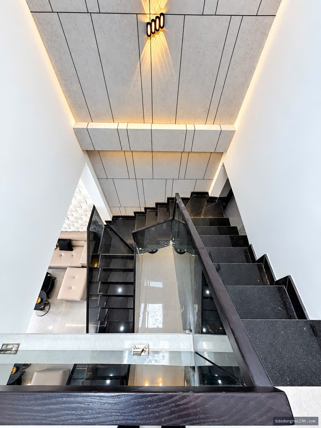 Bán nhà 1 trệt 1 lầu, sân ô tô tại Tân Phong, Biên Hòa (130m²) - Hình ảnh 19