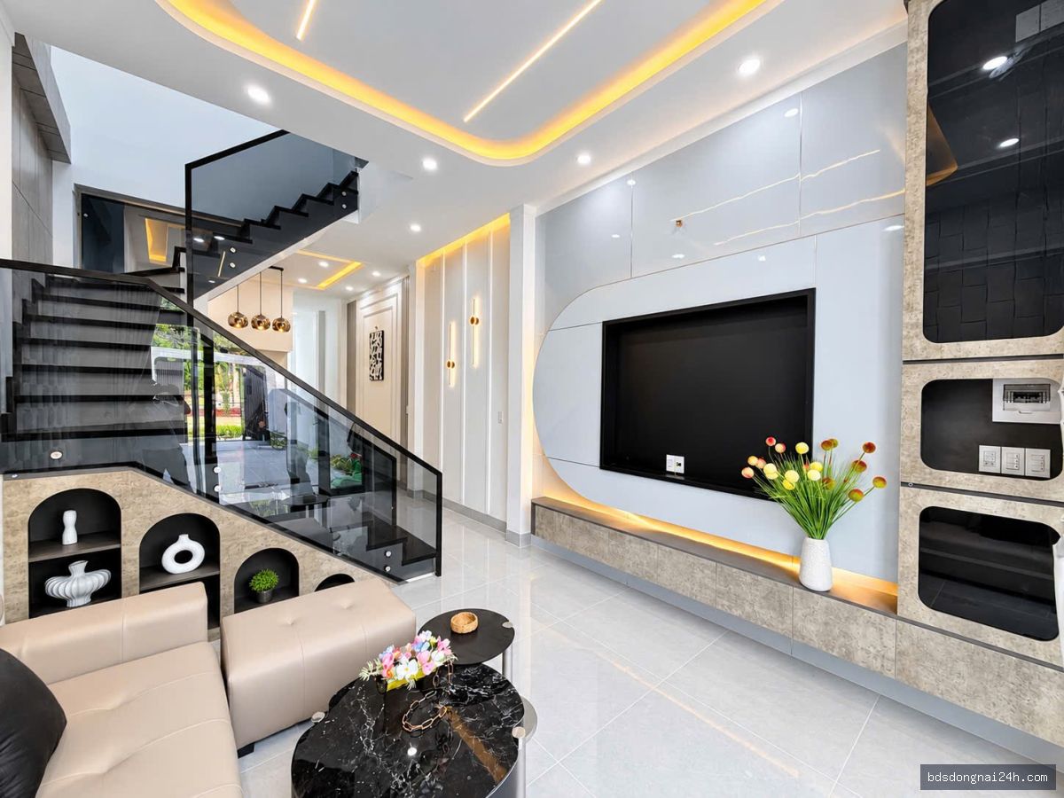 Bán nhà 1 trệt 1 lầu, sân ô tô tại Tân Phong, Biên Hòa (130m²) - Hình ảnh 6