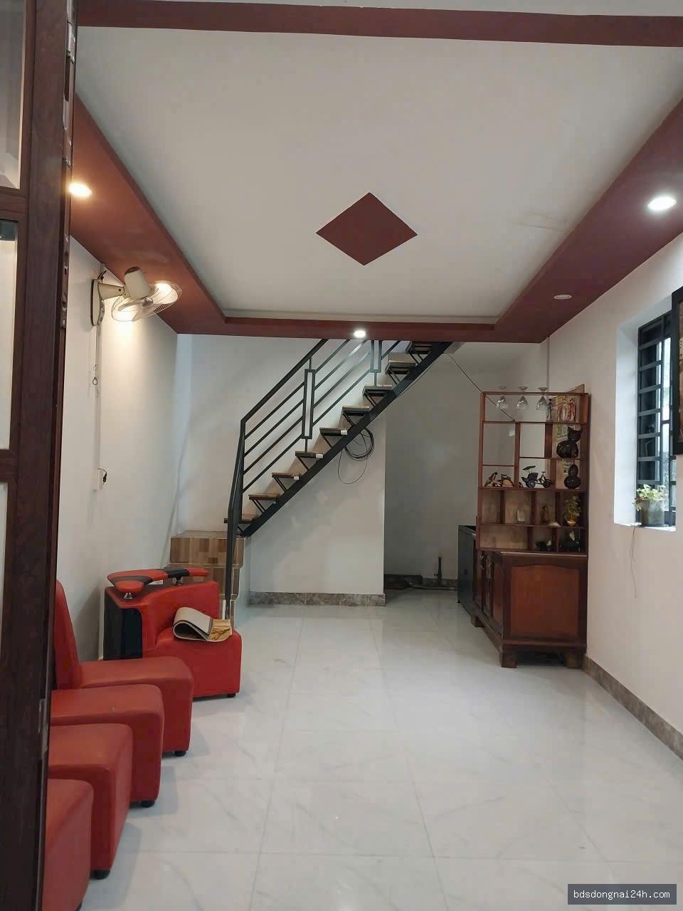 Bán nhà phố