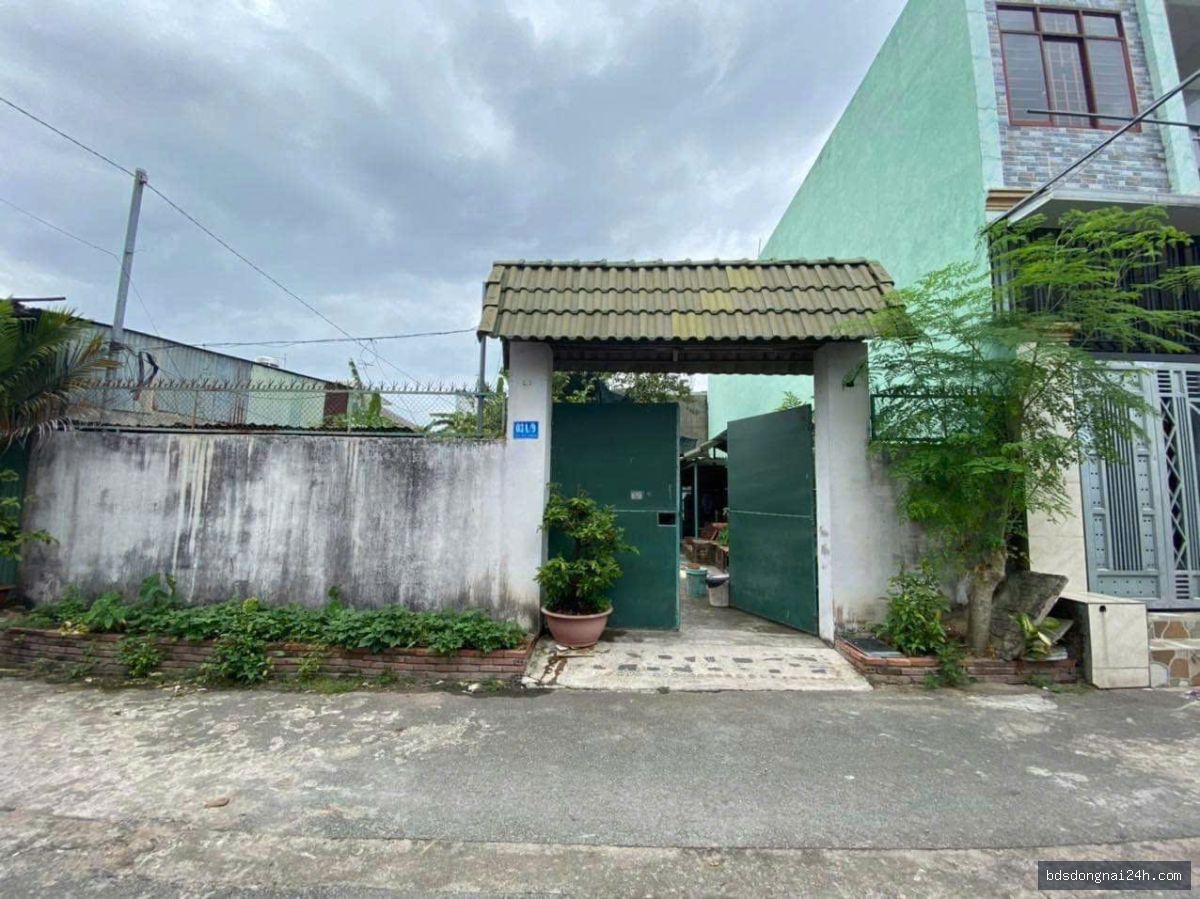 Bán nhà phố tại Trảng Dài, Biên Hòa (160m²)