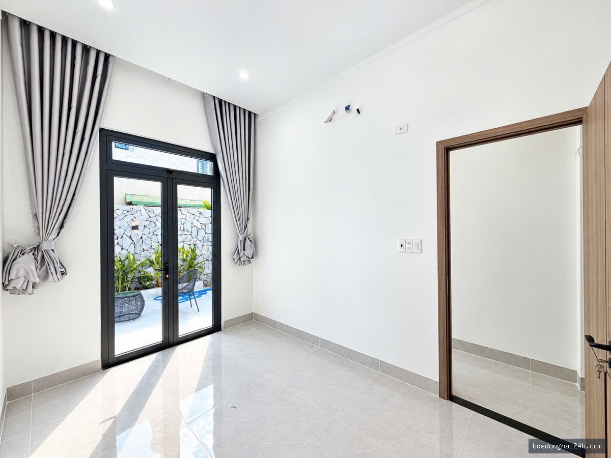 Bán nhà 1 trệt 1 lầu, sân ô tô tại Tân Phong, Biên Hòa (130m²) - Hình ảnh 12