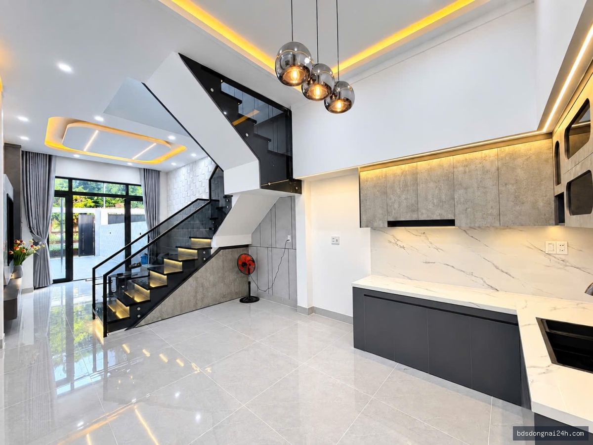 Bán nhà 1 trệt 1 lầu, sân ô tô tại Tân Phong, Biên Hòa (130m²) - Hình ảnh 10