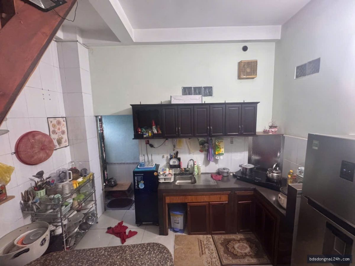 Bán nhà 1 trệt 1 lầu, sân ô tô tại Trảng Dài, Biên Hòa (175m²) - Hình ảnh 2
