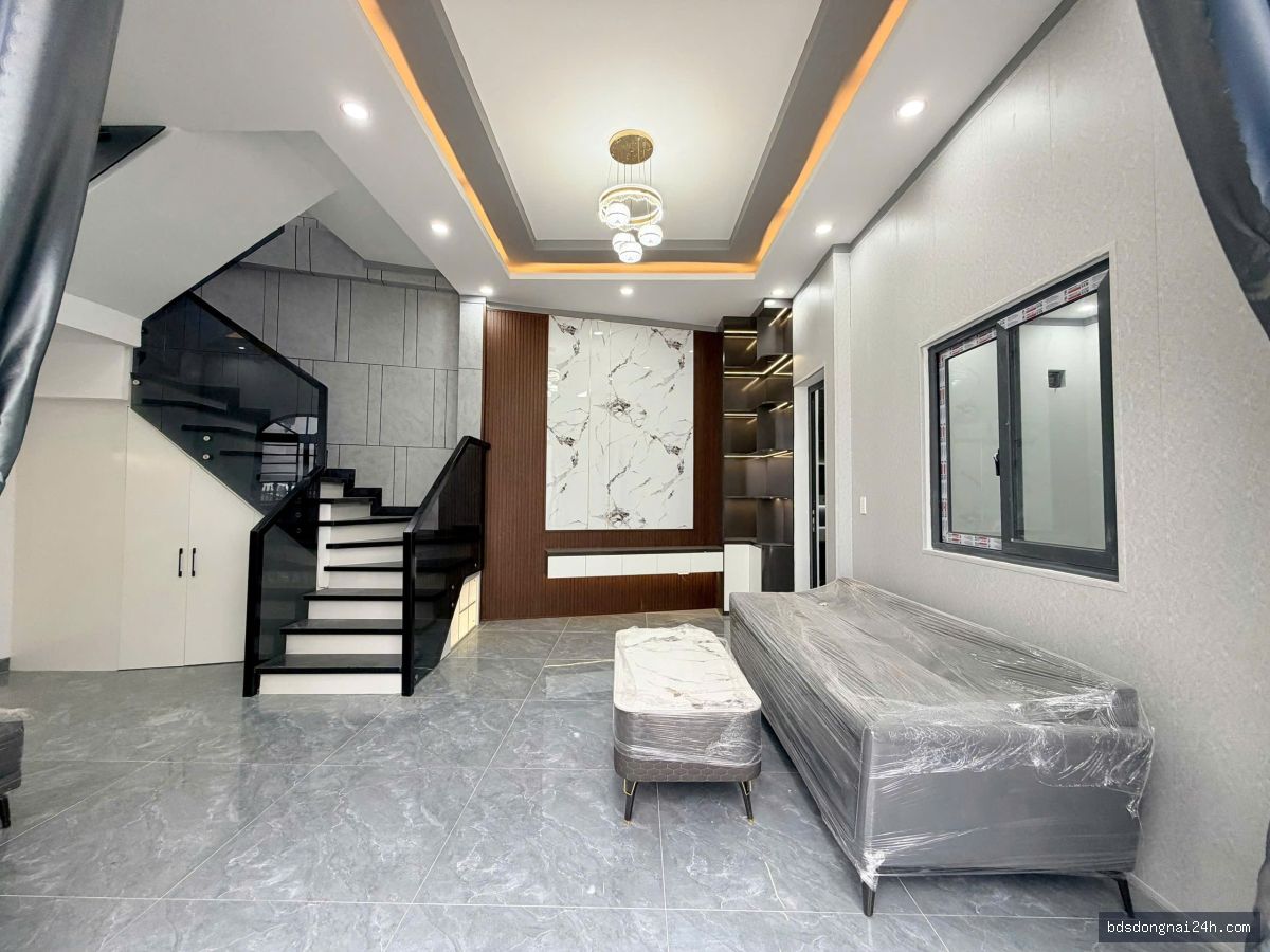 Bán nhà 1 trệt 1 lầu gần quảng trường tại Tân Phong, Biên Hòa (67m²) - Hình ảnh 3