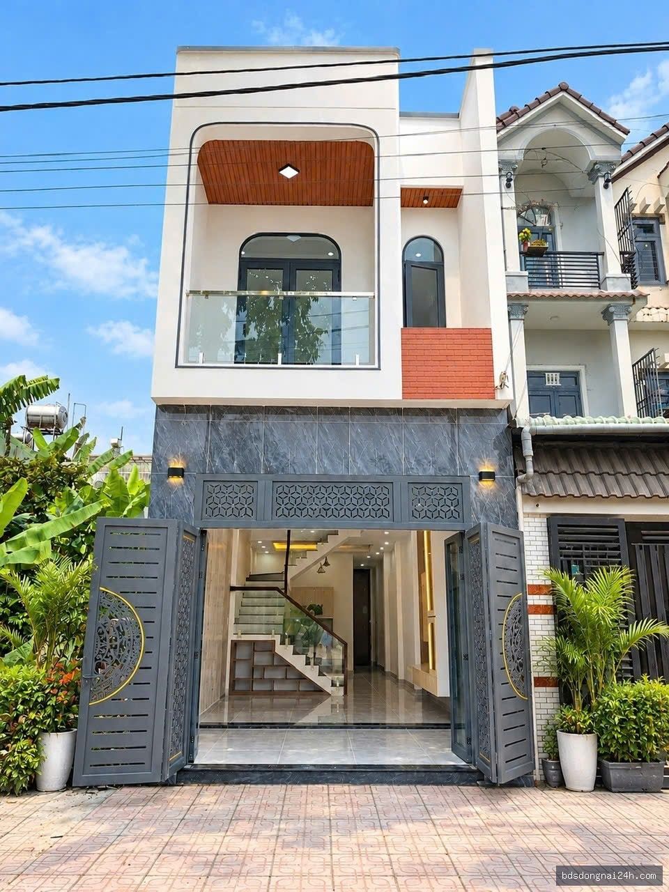 Bán nhà 1 trệt 1 lầu (72m²) - Hình ảnh 2