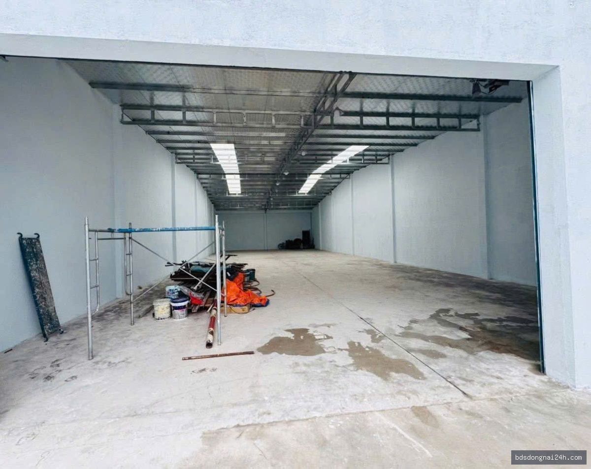 Cho thuê kho xưởng tại Tân Phong, Biên Hòa (352m²)