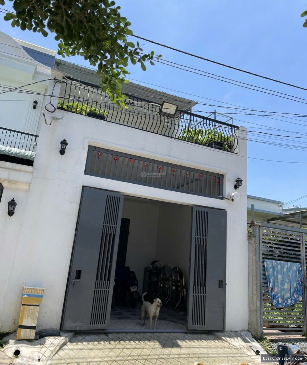 Bán nhà phố sân ô tô tại Tân Triều (97.5m²)