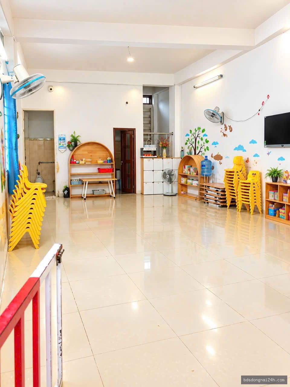 Cho thuê mặt bằng kinh doanh, mặt tiền (148,6m²) - Hình ảnh 2
