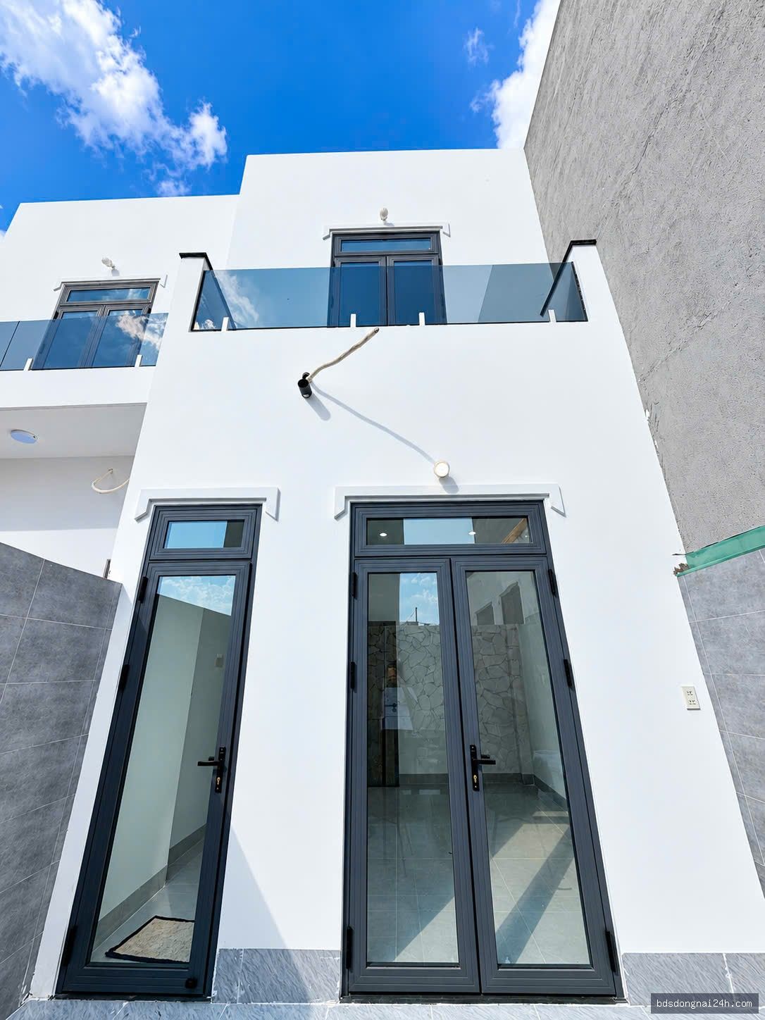 Bán nhà 1 trệt 1 lầu, sân ô tô tại Tân Phong, Biên Hòa (130m²) - Hình ảnh 13