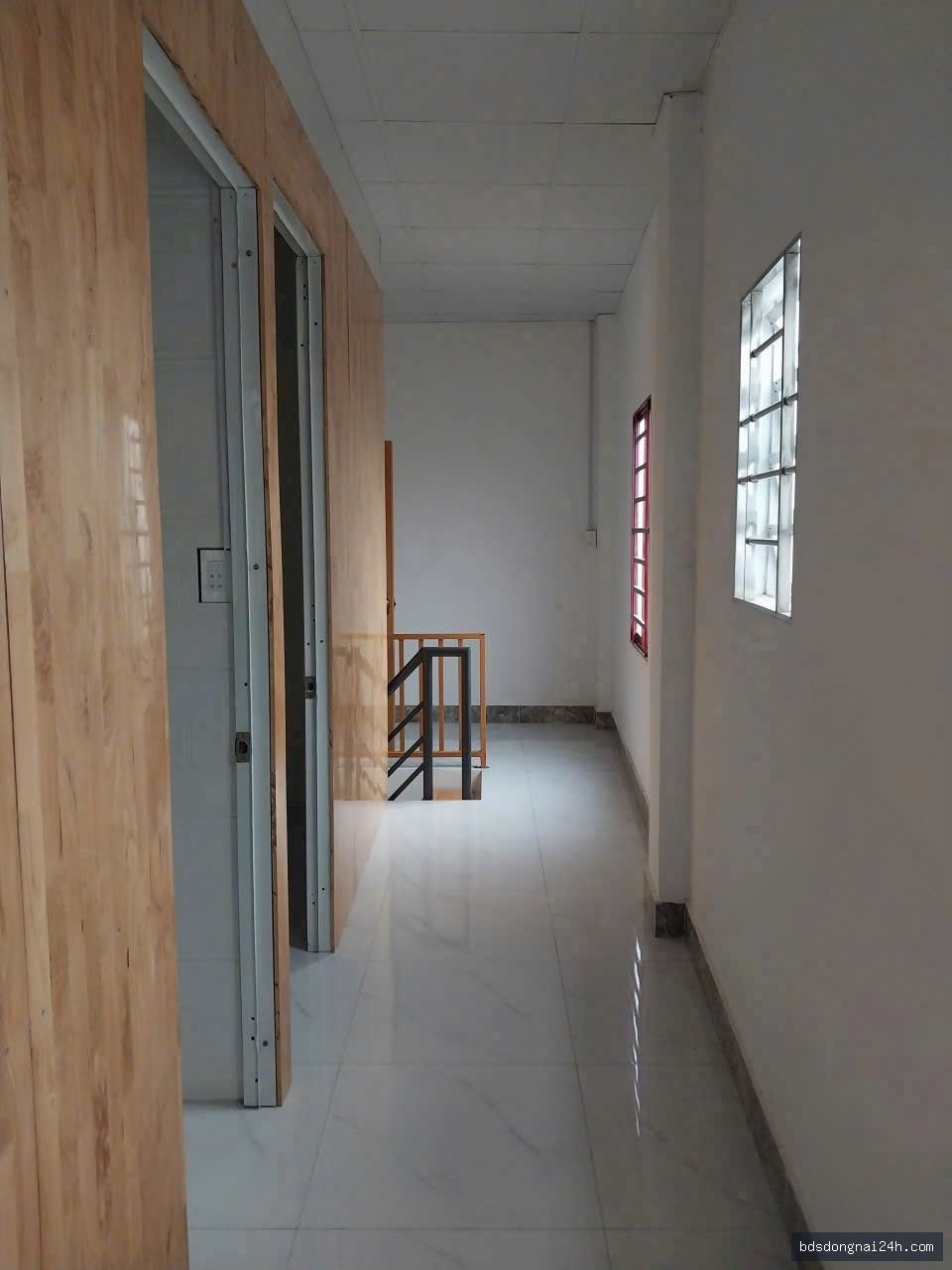 Bán nhà phố - Hình ảnh 2