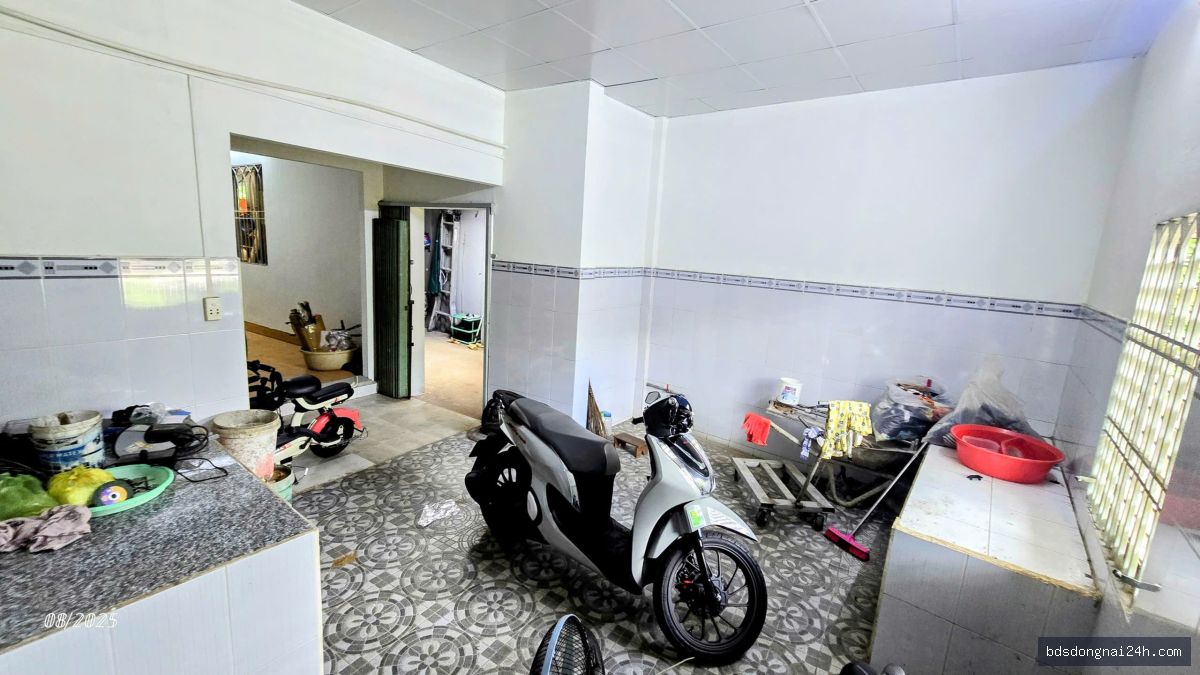 Bán nhà phố, sân ô tô (161.7m²) - Hình ảnh 9