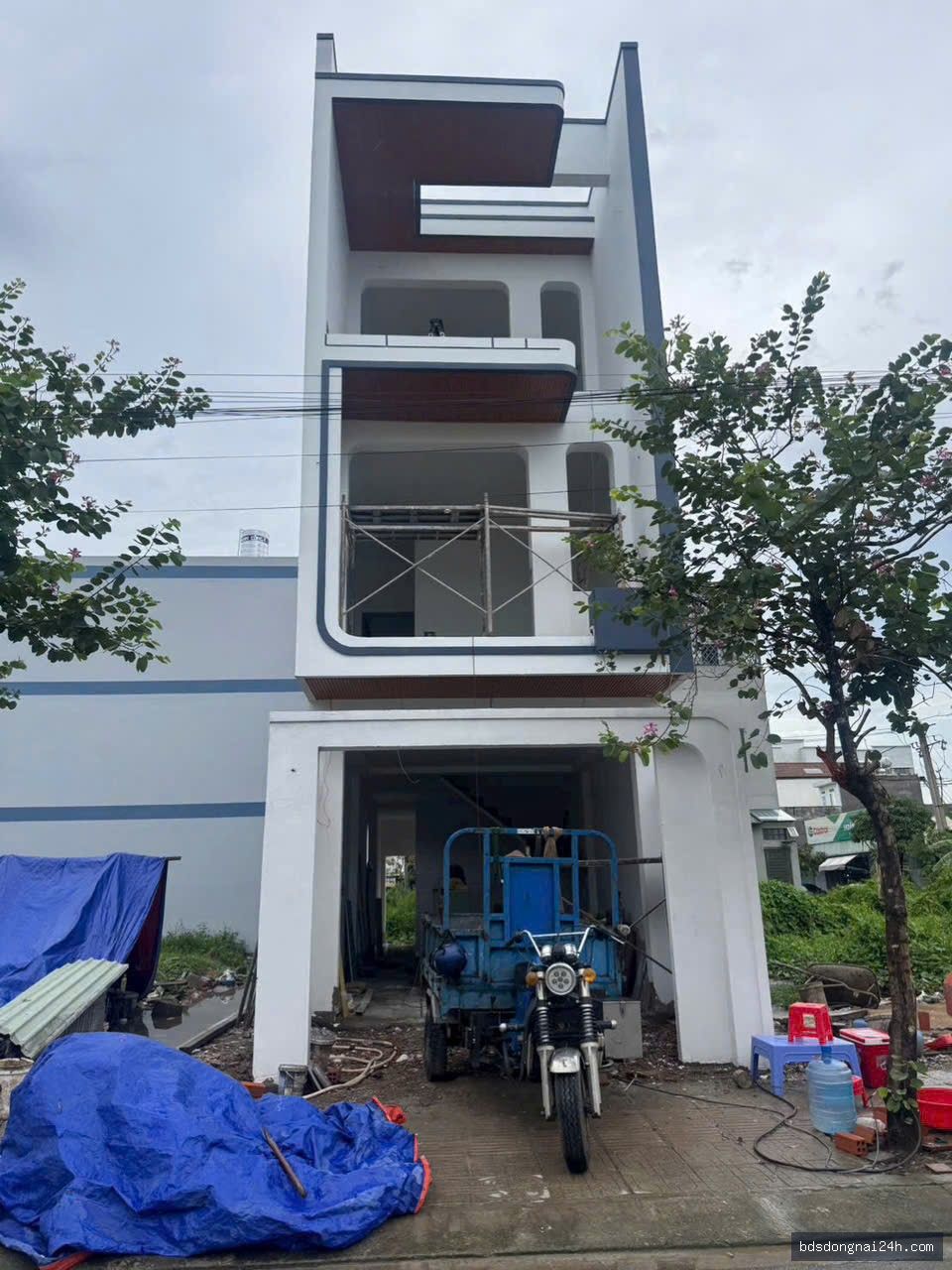 Bán nhà 1 trệt 2 lầu tại Bửu Long, Biên Hòa (75.6m²)