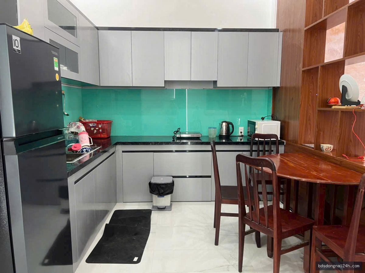 Cho thuê nhà 1 trệt 2 lầu, full nội thất tại Quang Vinh, Biên Hòa - Hình ảnh 4