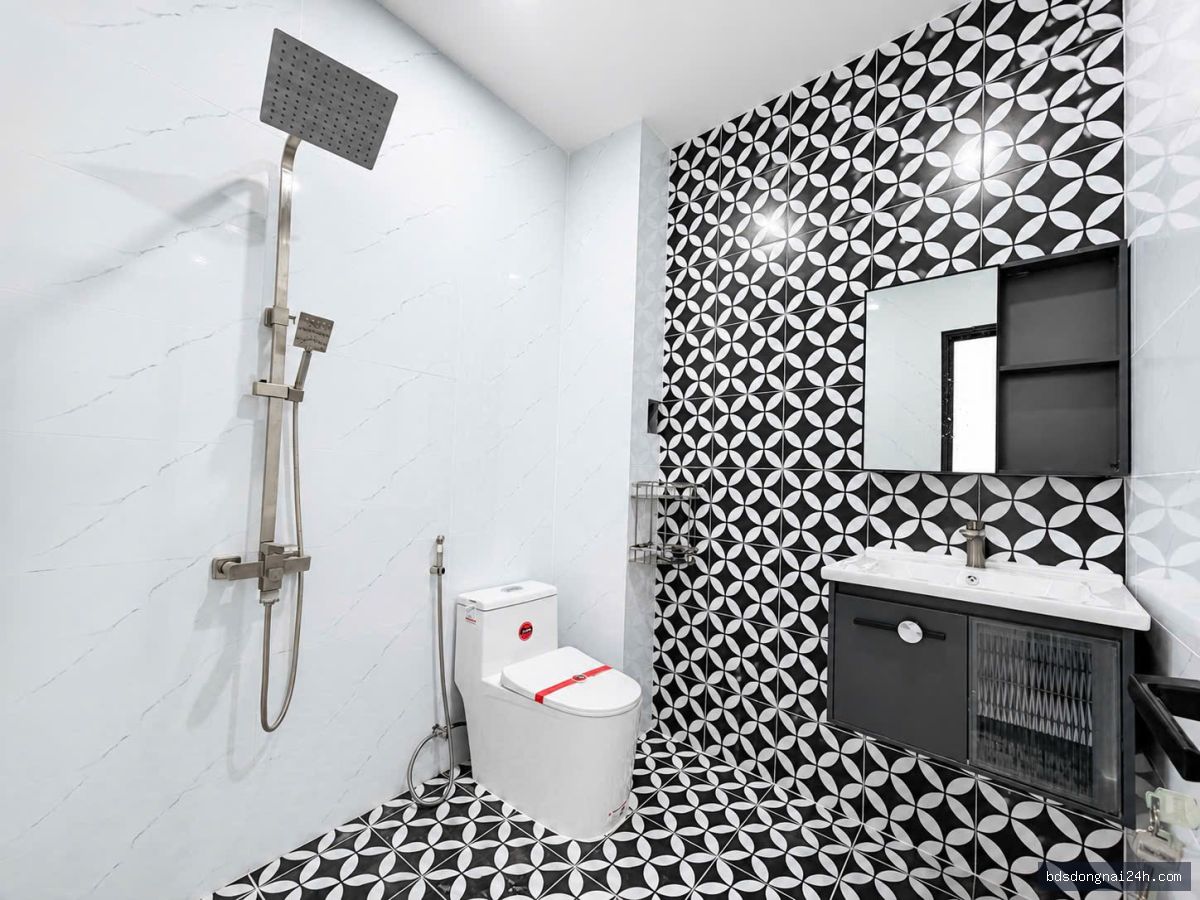 Bán nhà 1 trệt 1 lầu sân ô tô, full nội thất (65m²) - Hình ảnh 6