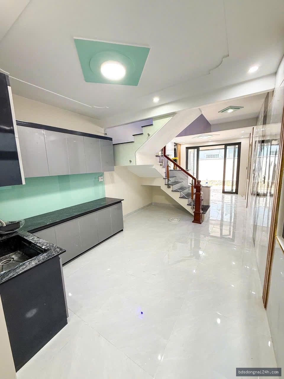 Bán nhà lầu kiên cố gần chợ tại Tân Phong, Biên Hòa (60m²) - Hình ảnh 10