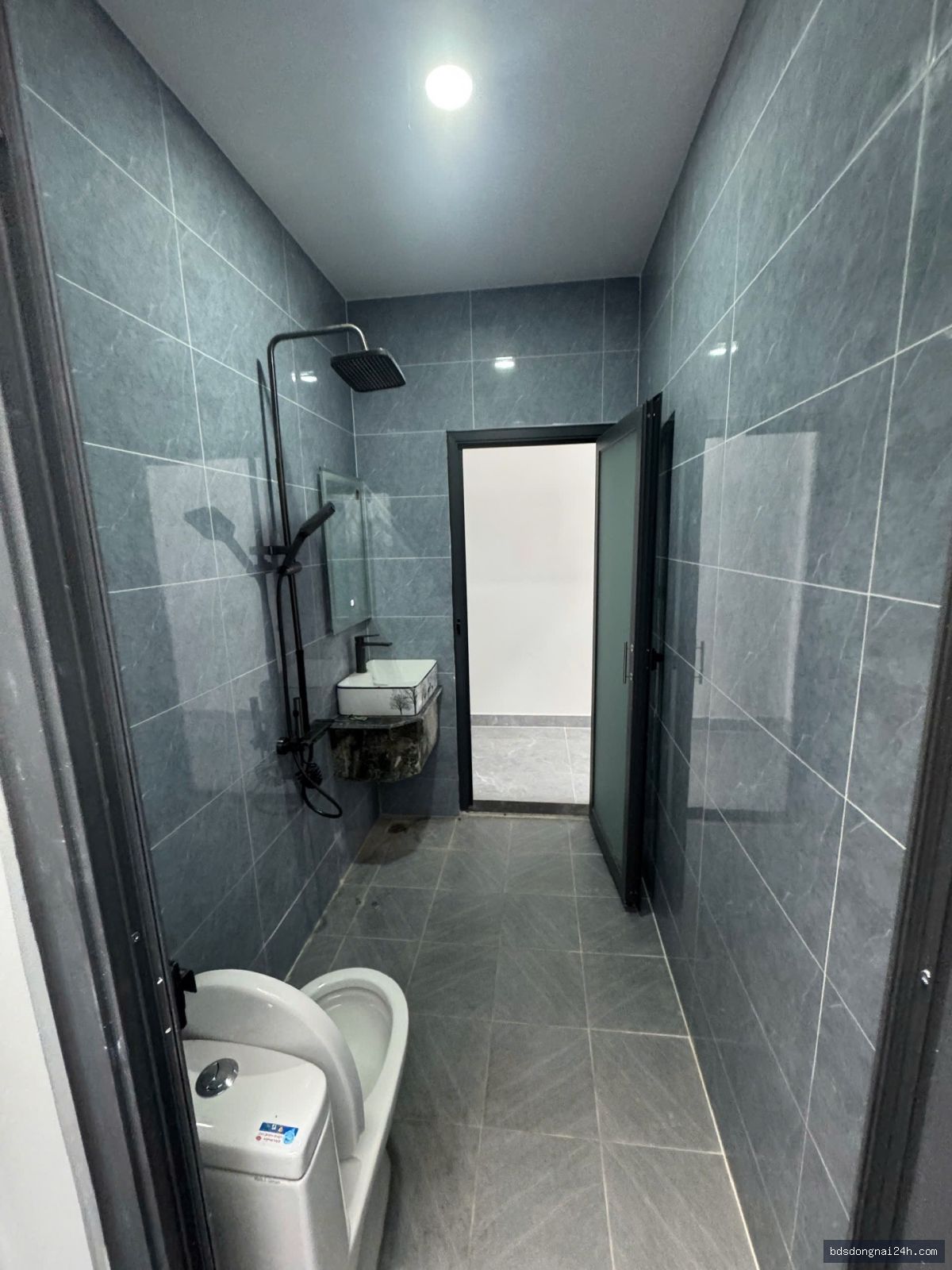 Bán kho xưởng mặt tiền tại Hố Nai, Biên Hòa (2283.1m2) - Hình ảnh 8