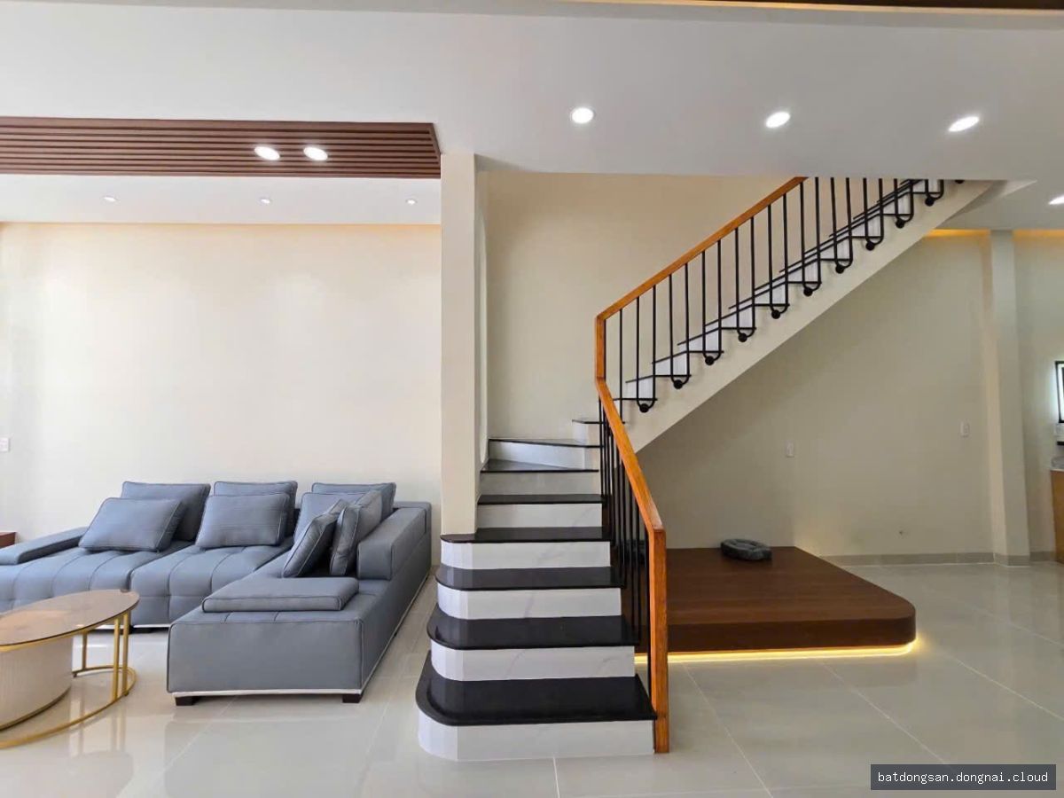 Bán nhà phố sân ô tô tại Hố Nai, Biên Hòa (100m²) - Hình ảnh 5