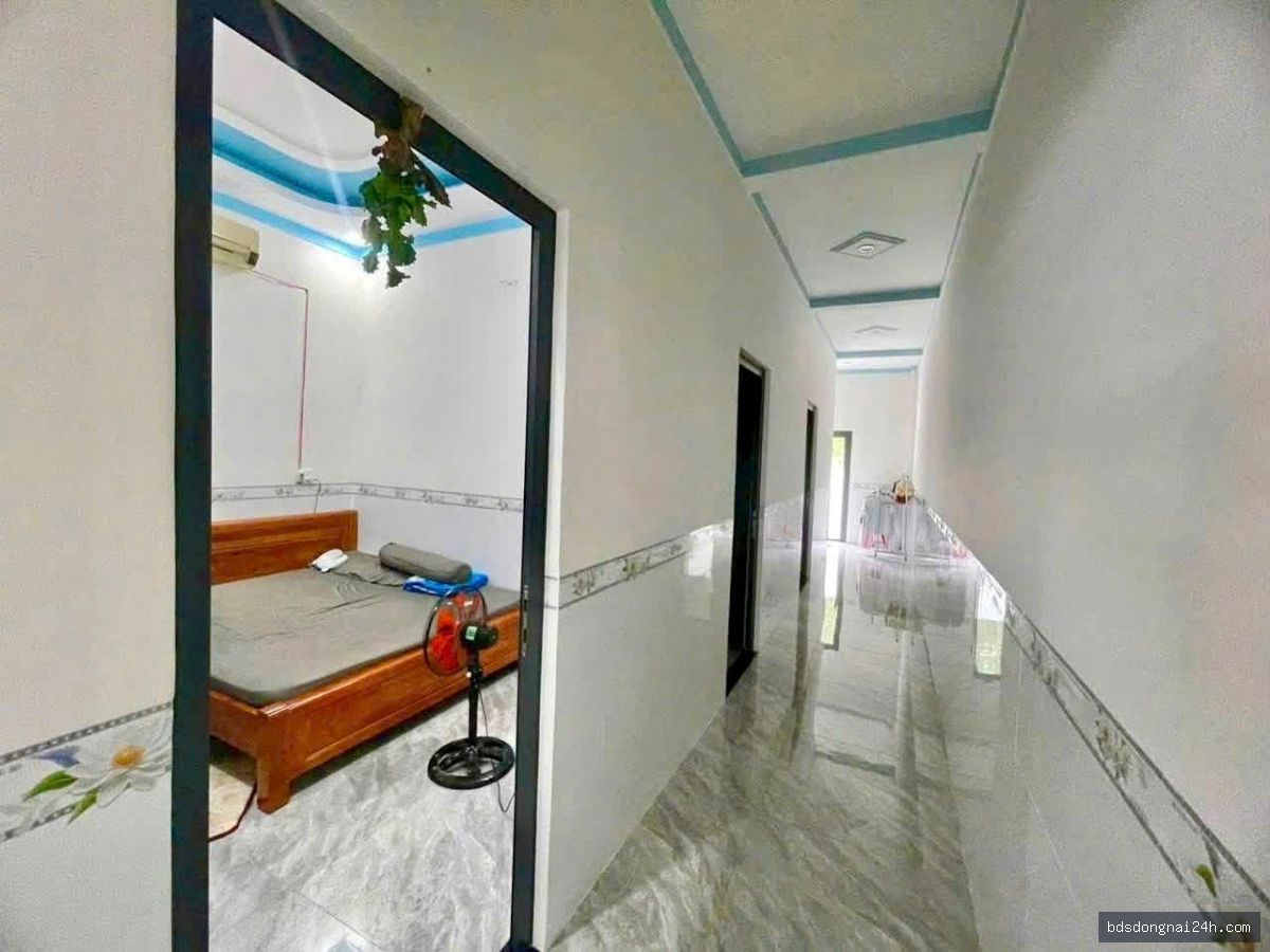 Bán nhà phố sân ô tô tại Trảng Bom (140m²) - Hình ảnh 2