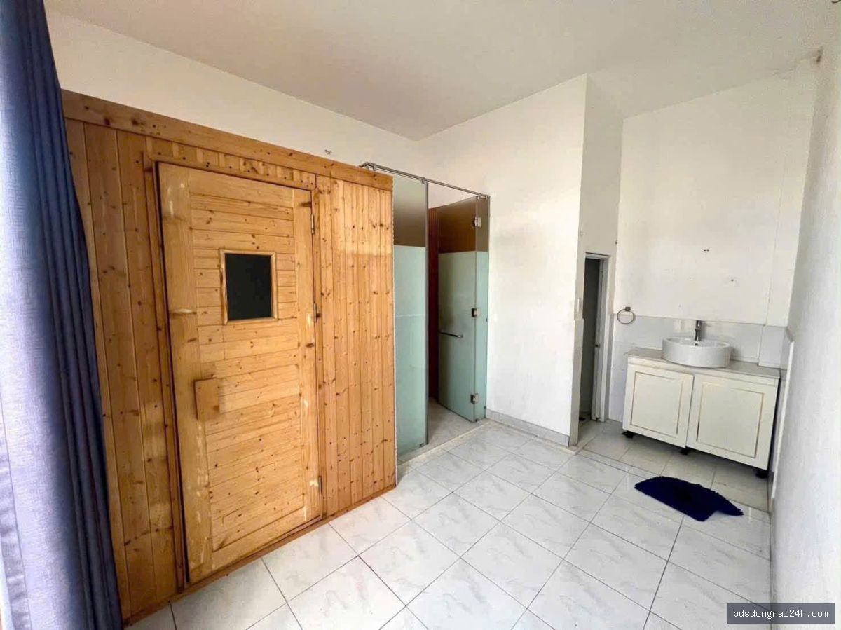 Cho thuê nhà 1 trệt 2 lầu mặt tiền (138m²) - Hình ảnh 5