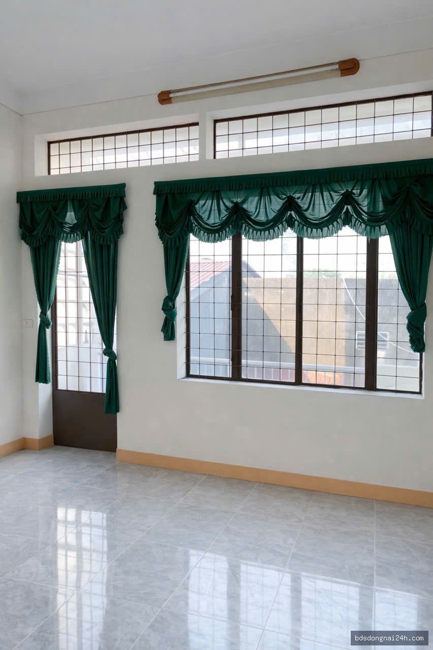 Bán nhà 1 trệt 1 lầu, mặt tiền - Hình ảnh 6