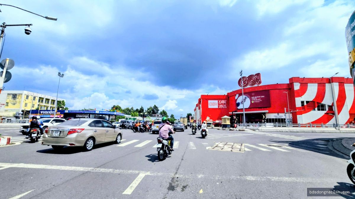 Bán nhà 1 trệt 1 lầu sân ô tô tại Trảng Dài, Biên Hòa (78m²) - Hình ảnh 4