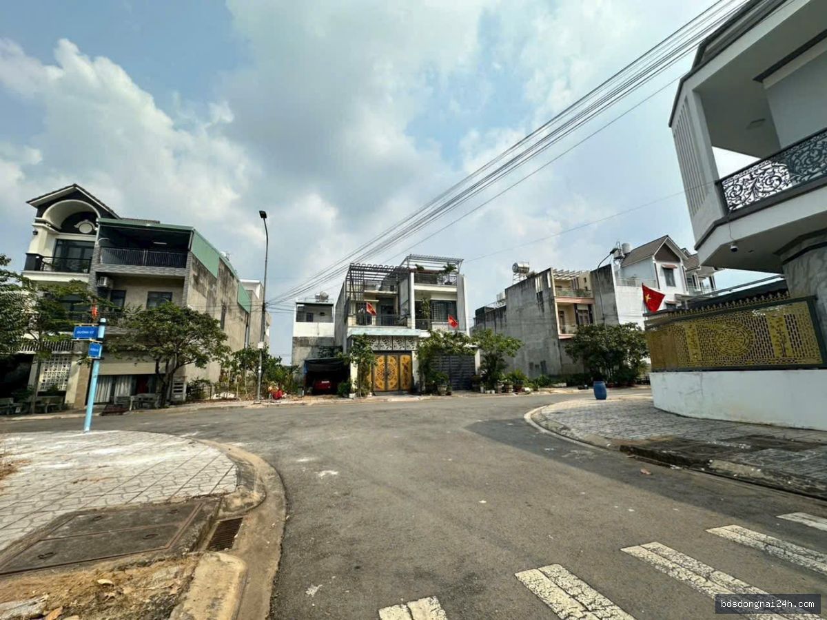 Bán nhà phố tại Trảng Bom (100m²) - Hình ảnh 2