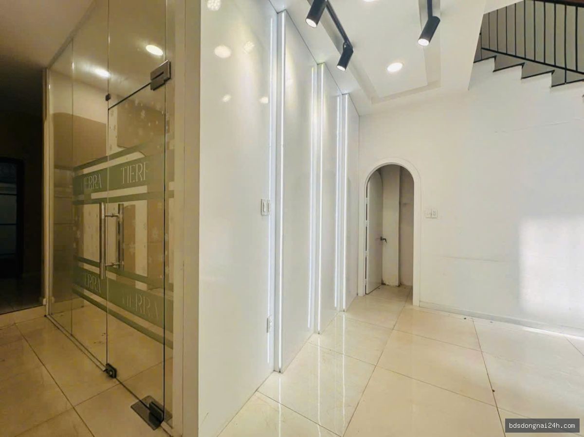 Cho thuê mặt bằng kinh doanh (123.8m²) - Hình ảnh 2