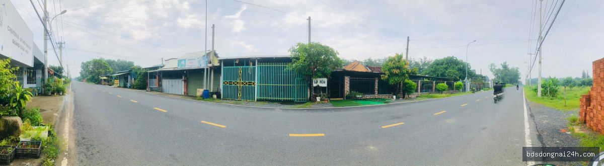 Bán nhà phố (200m²) - Hình ảnh 1