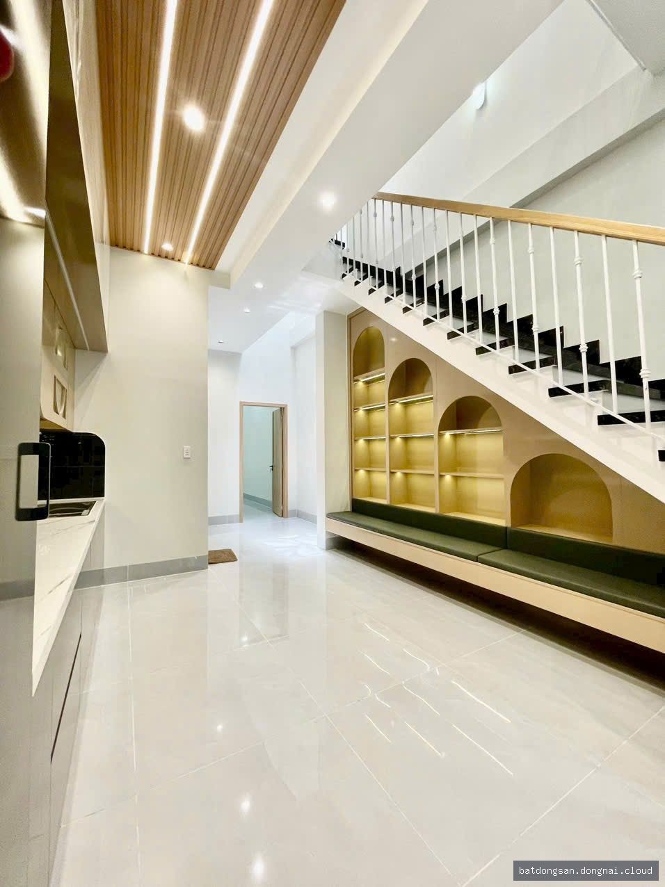 Bán nhà 1 trệt 1 lầu sân ô tô tại Tam Hiệp, Biên Hòa (100m²) - Hình ảnh 6