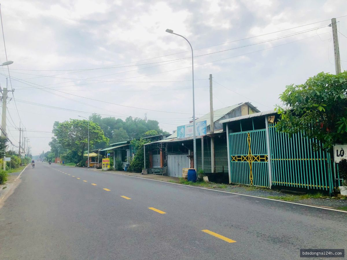 Bán nhà phố (200m²) - Hình ảnh 3