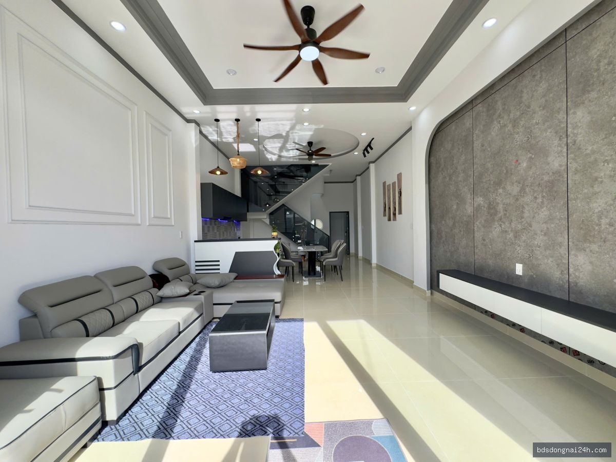 Bán nhà 1 trệt 1 lầu sân ô tô, gần chợ tại Hố Nai, Biên Hòa (96m²) - Hình ảnh 4