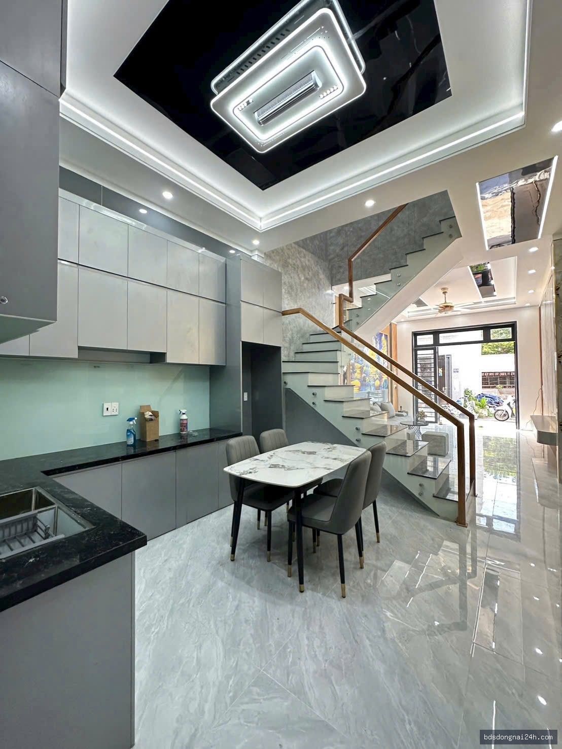 Bán nhà 1 trệt 1 lầu tại Hố Nai, Biên Hòa (60m²) - Hình ảnh 2
