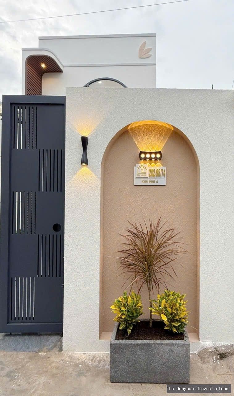 Bán nhà phố sân ô tô, gần chợ tại Hố Nai, Biên Hòa (94m²) - Hình ảnh 12