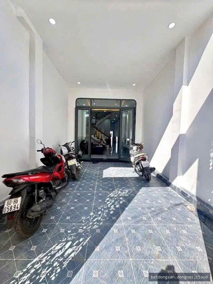 Bán nhà phố sân ô tô, mặt tiền tại Hố Nai, Biên Hòa (160m²) - Hình ảnh 8