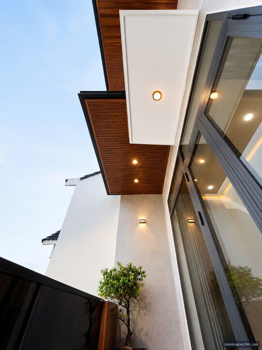 Bán nhà phố hiện đại, sân ô tô tại Trảng Dài, Biên Hòa (170m²) - Hình ảnh 24