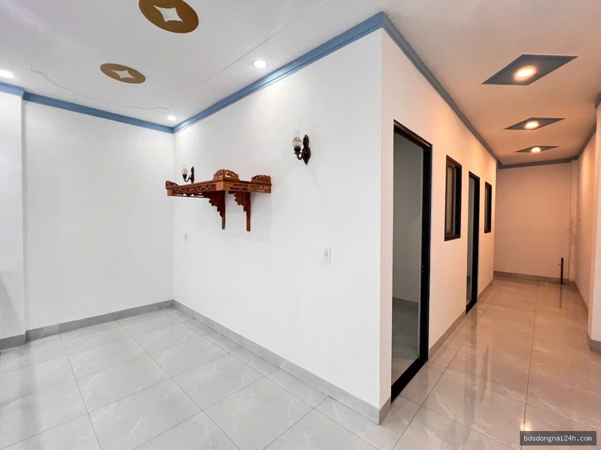 Bán nhà phố, sân ô tô tại Trảng Dài, Biên Hòa (104m²) - Hình ảnh 9