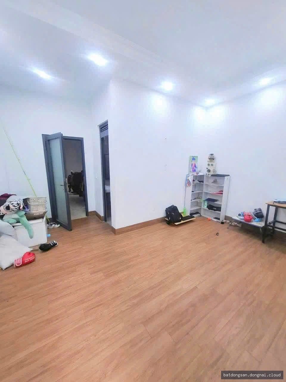Cho thuê nhà 1 trệt 2 lầu (100m²) - Hình ảnh 5