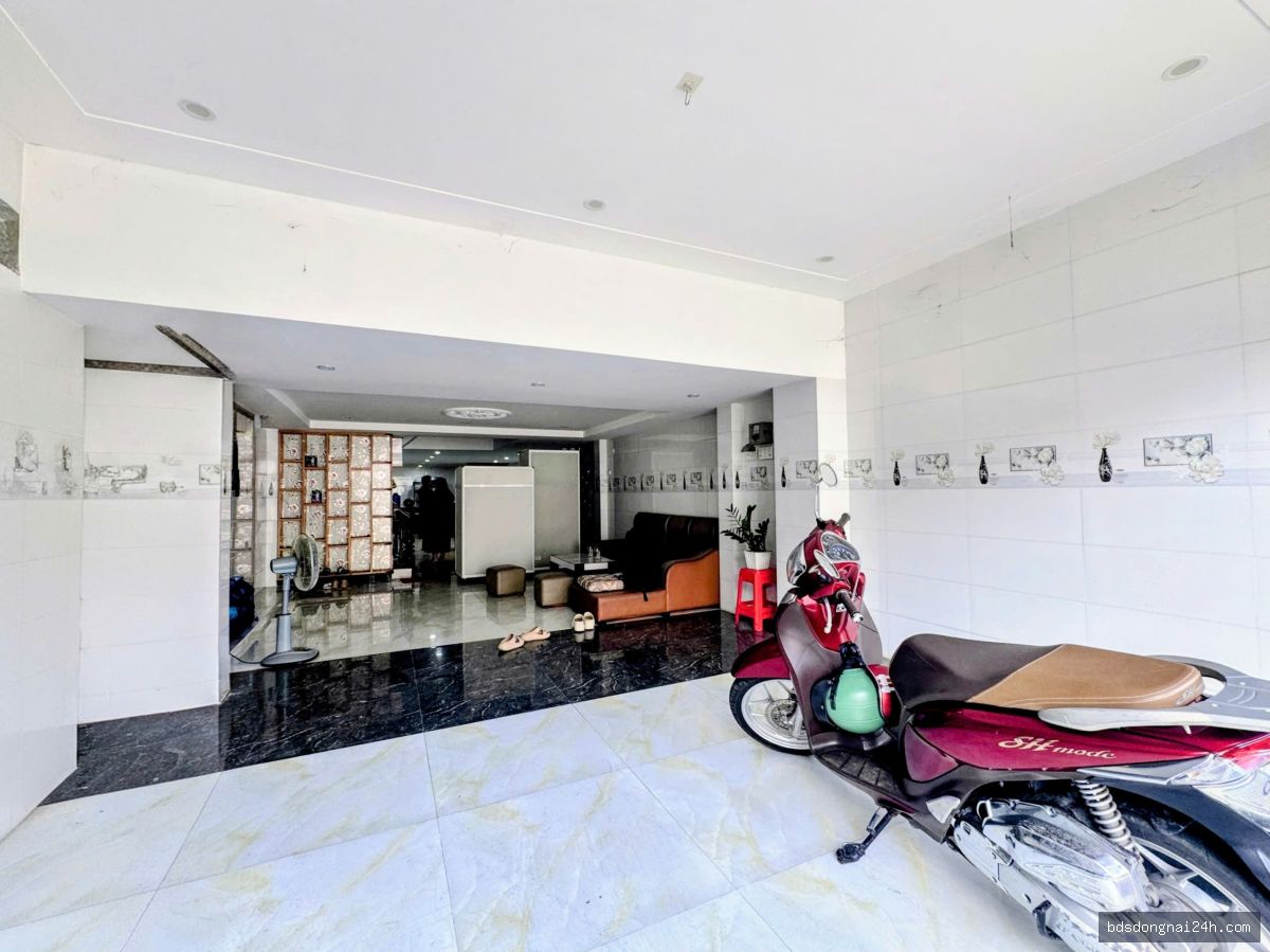 Bán nhà 1 trệt 2 lầu tại Hố Nai, Biên Hòa (105m²) - Hình ảnh 2