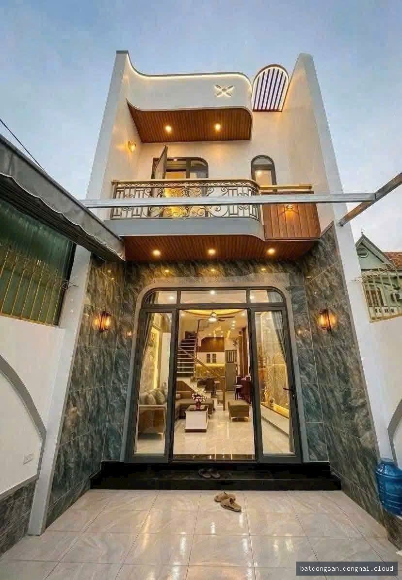 Bán nhà 1 trệt 1 lầu gần chợ tại Tân Phong, Biên Hòa (160m2) - Hình ảnh 3