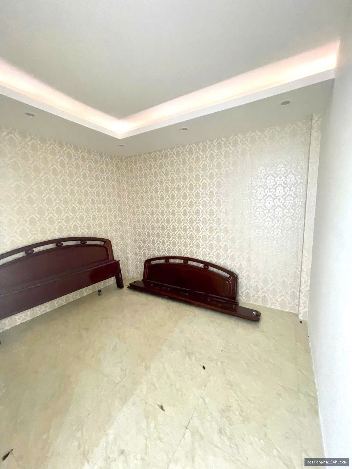 Bán nhà 1 trệt 1 lầu sân ô tô (252m²) - Hình ảnh 7