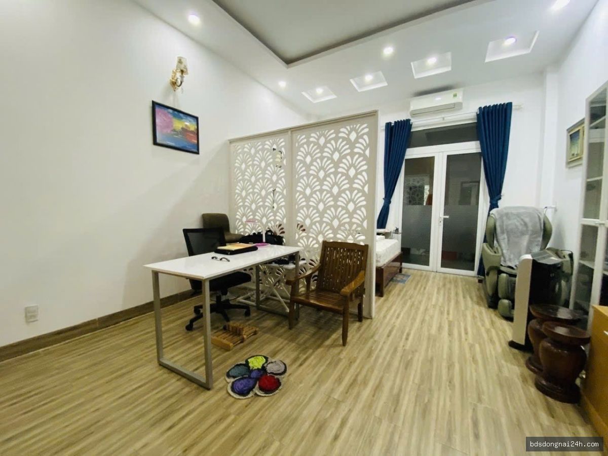 Bán nhà phố KDC D2D mặt tiền, full nội thất (84m2) - Hình ảnh 7