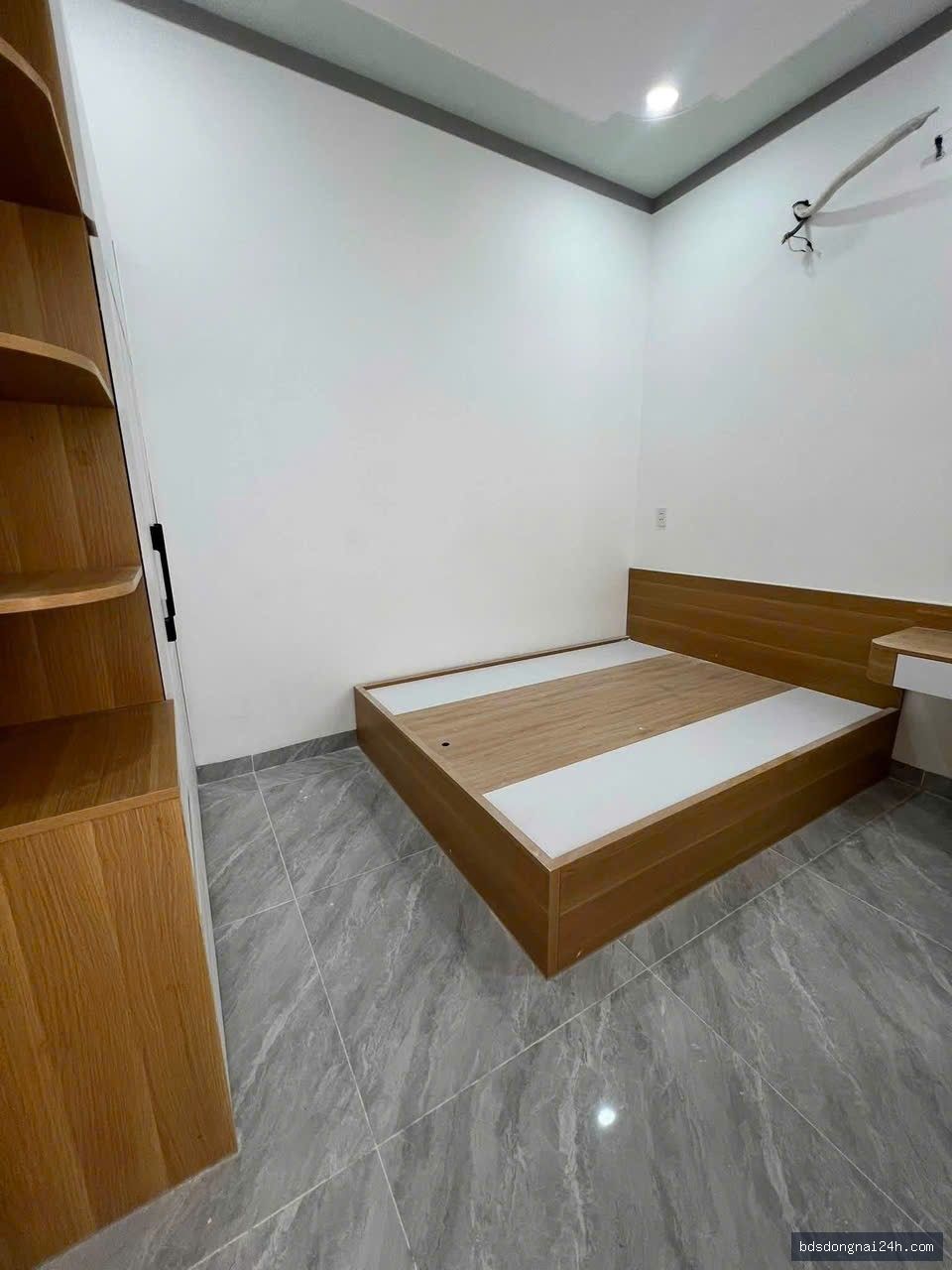 Bán nhà 1 trệt 1 lầu sân ô tô - Hình ảnh 6