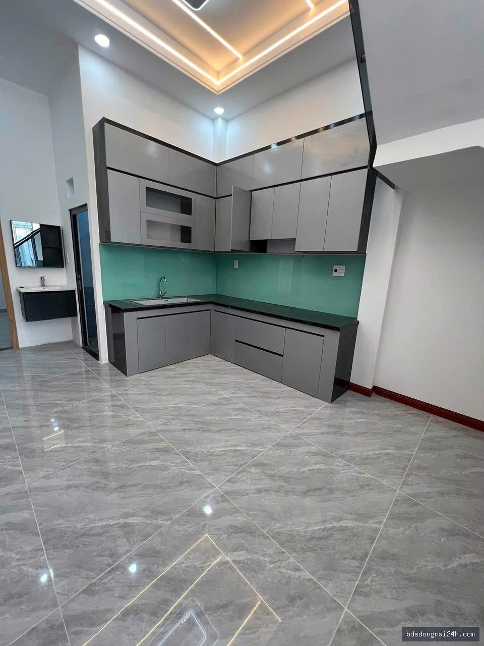 Bán nhà 1 trệt 1 lầu sân ô tô - Hình ảnh 8