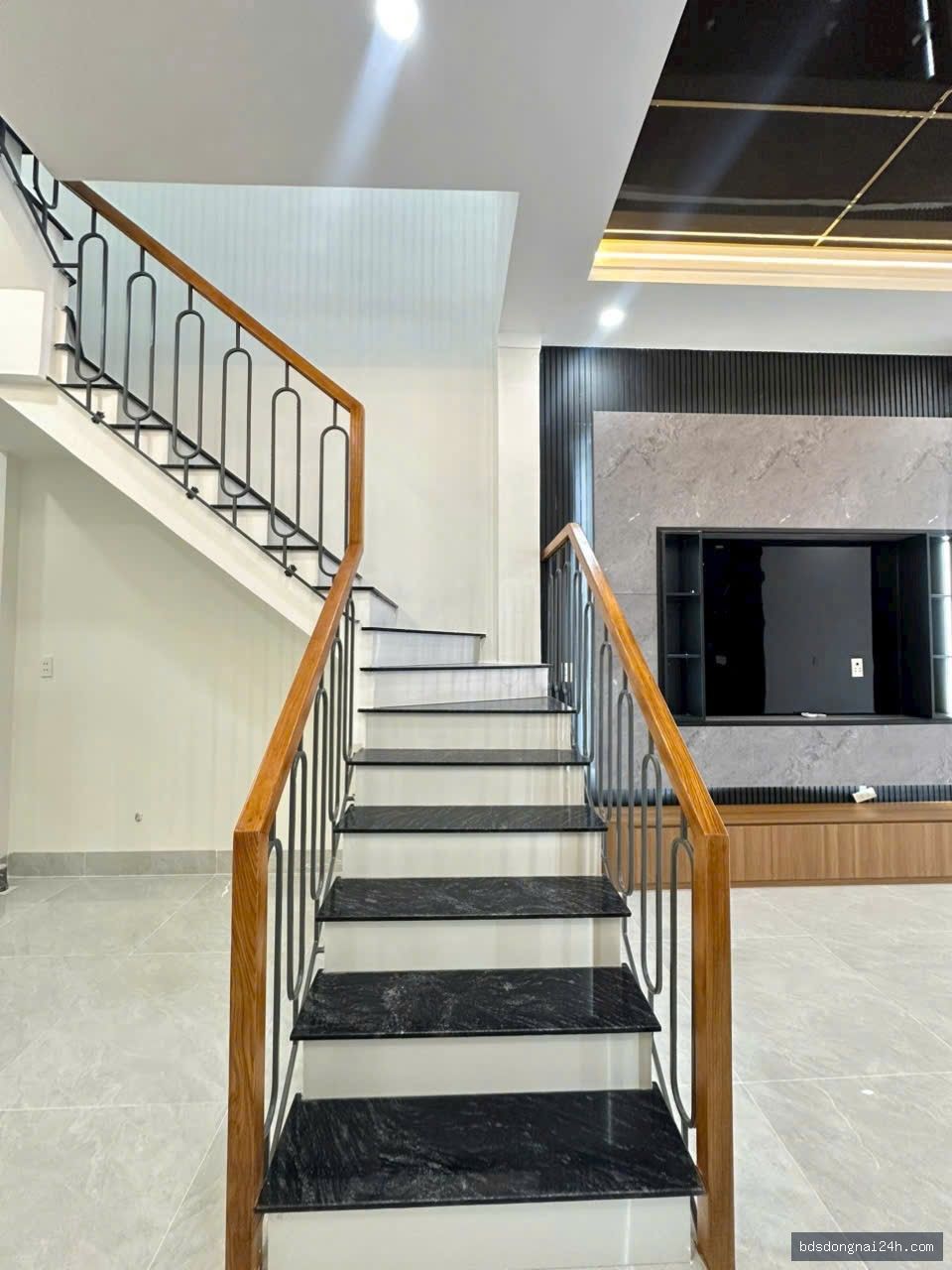 Bán nhà phố sân ô tô tại Trảng Dài, Biên Hòa (75.9m²) - Hình ảnh 1