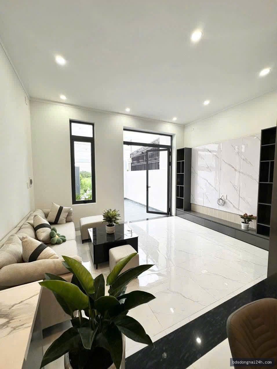 Bán nhà phố, sân ô tô tại Tân Triều (100m²) - Hình ảnh 6