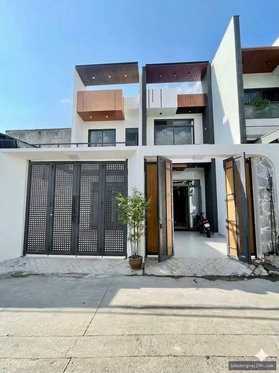 Bán nhà 1 trệt 1 lầu sân ô tô tại Tân Hiệp, Biên Hòa - Hình ảnh 2