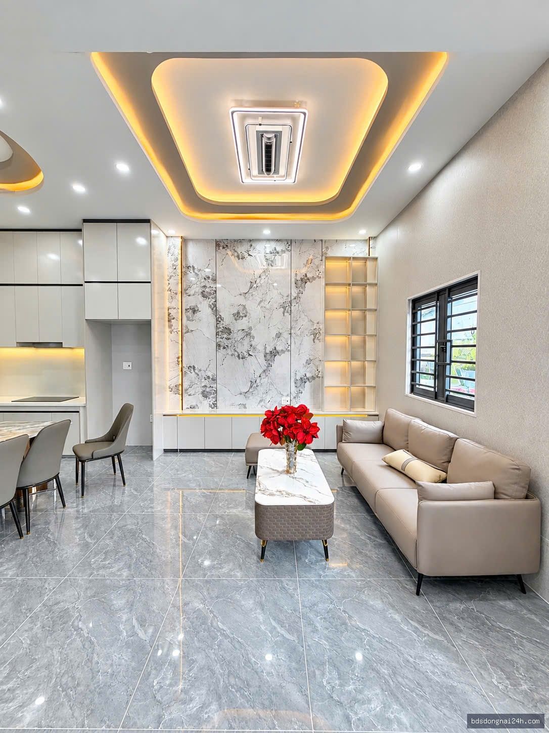 Bán nhà 1 trệt 1 lầu, gần quảng trường tại Tân Phong, Biên Hòa - Hình ảnh 4
